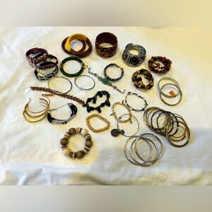 Bracelets variety 39 count